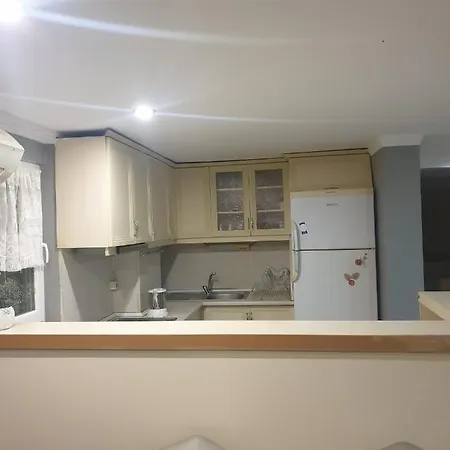2 Rooms Apartment With Garden