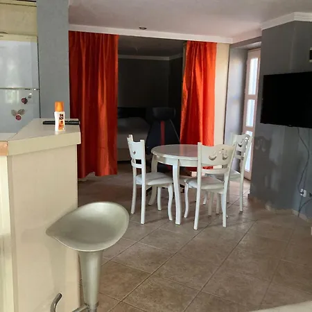 2 Rooms Apartment With Garden Villa Ayvalik